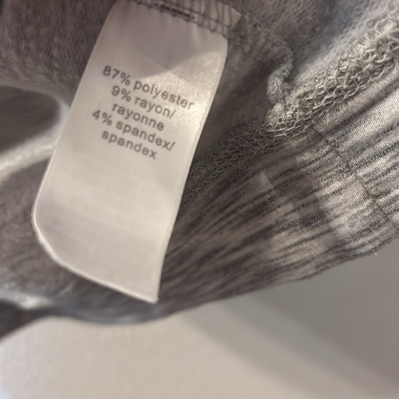 Maurice’s wide neck sweatshirt with zip shoulder size small - Picture 4 of 5